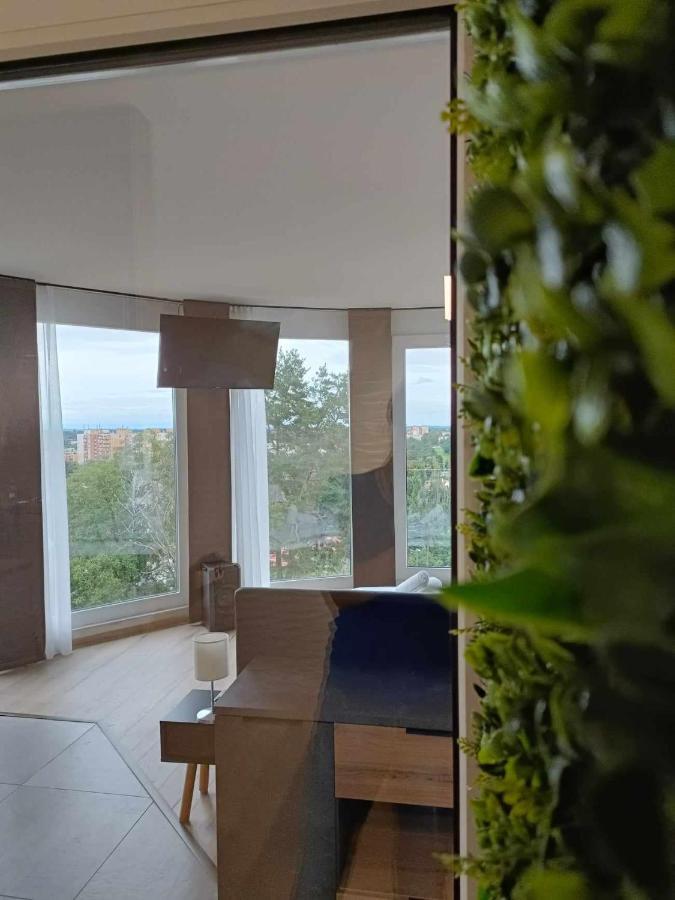 West Panorama Penthouse - Apartment With A Fantastic View Of The City 松博特海伊 外观 照片